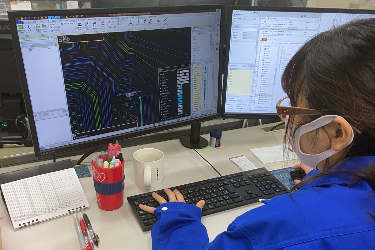 設計業務の様子